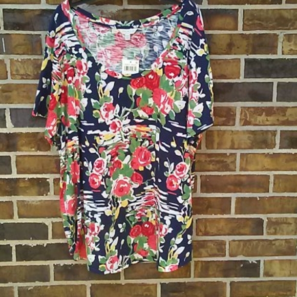 Lucky Brand Tops - 2/$30 🆕Lucky Brand Floral Top